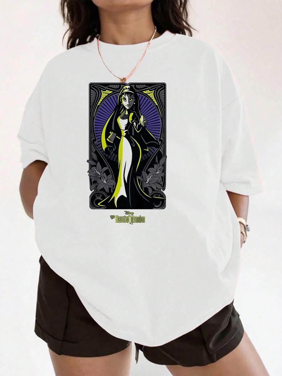 Mysterious Figure In A Long Dress Illuminated By Purple And Green Tones Symbolizes Elegance And Inner Power In An Enchanted Atmosphere; Comfortable Casual Women's T-Shirt For Everyday Wear - 白色 - 查看 1