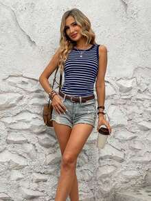 Top De Tirantes Acanalado, Ajustado Y Con Cuello Redondo De Mujer Con Rayas - Azul y blanco - Ver 3