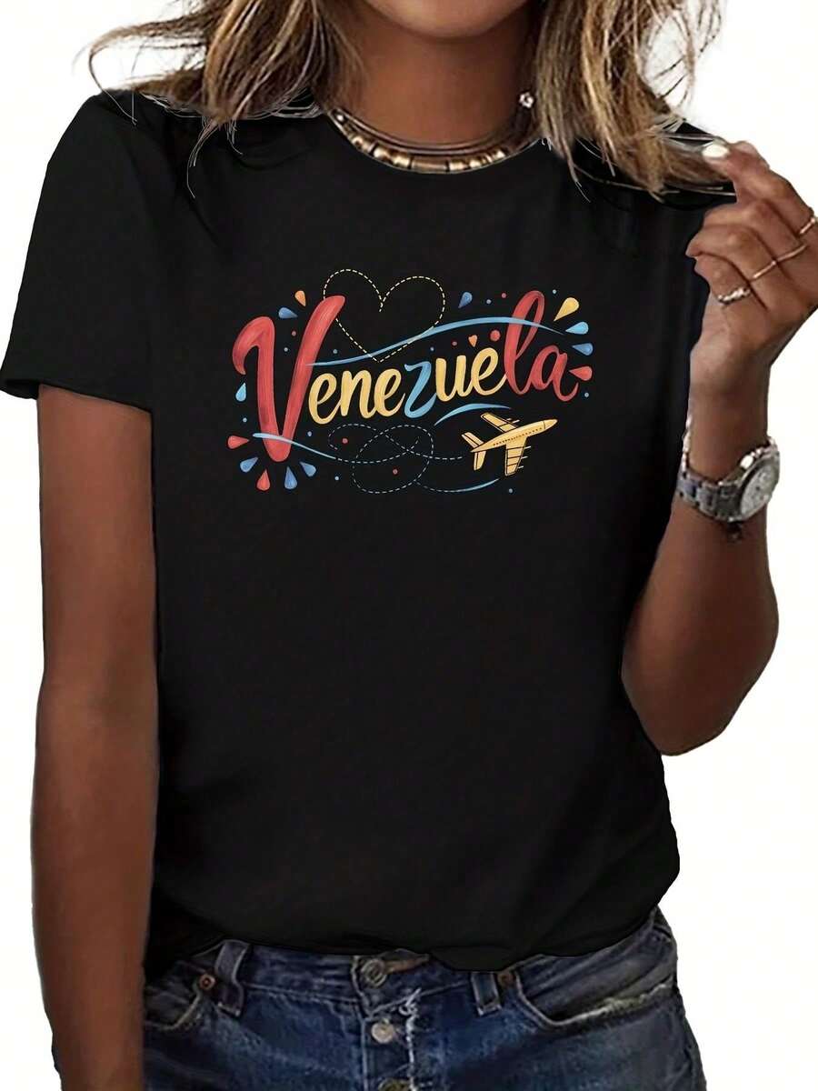 Women's 100% Cotton T-Shirt With Map And Airplane Print - "Love" Print T-Shirt - Vintage Travel Design T-Shirt, 100% Cotton, Short Sleeve, Round Neck, Casual Style, Machine Washable, Summer Wardrobe Essential, Themed Design - T-Shirts For Everyday Wear. - 黑色 - 查看 1