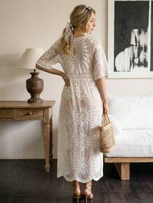 Vestido de playa de manga corta con cuello en V, de encaje transparente y estilo bohemio. Adecuado para la playa, viajes, festivales de música y salidas de verano - Blanco - Ver 6