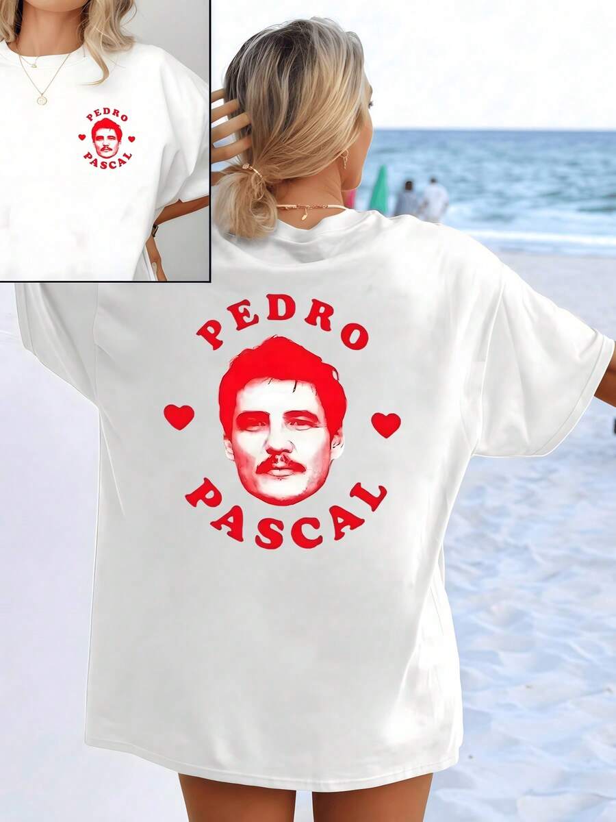 A Graphic Face Surrounded By Hearts Symbolizes Love, Positive Energy, And Emotional Connection. This Attractive White Double-Print Women's T-Shirt Features A Cheerful And Contemporary Style, Perfect For Casual Wear. - 白色 - 查看 1