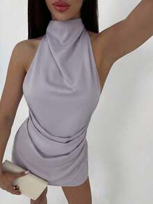 Vestido mini plisado con espalda descubierta y atar para mujer, de estilo minimalista - Gris Claro - Ver 4