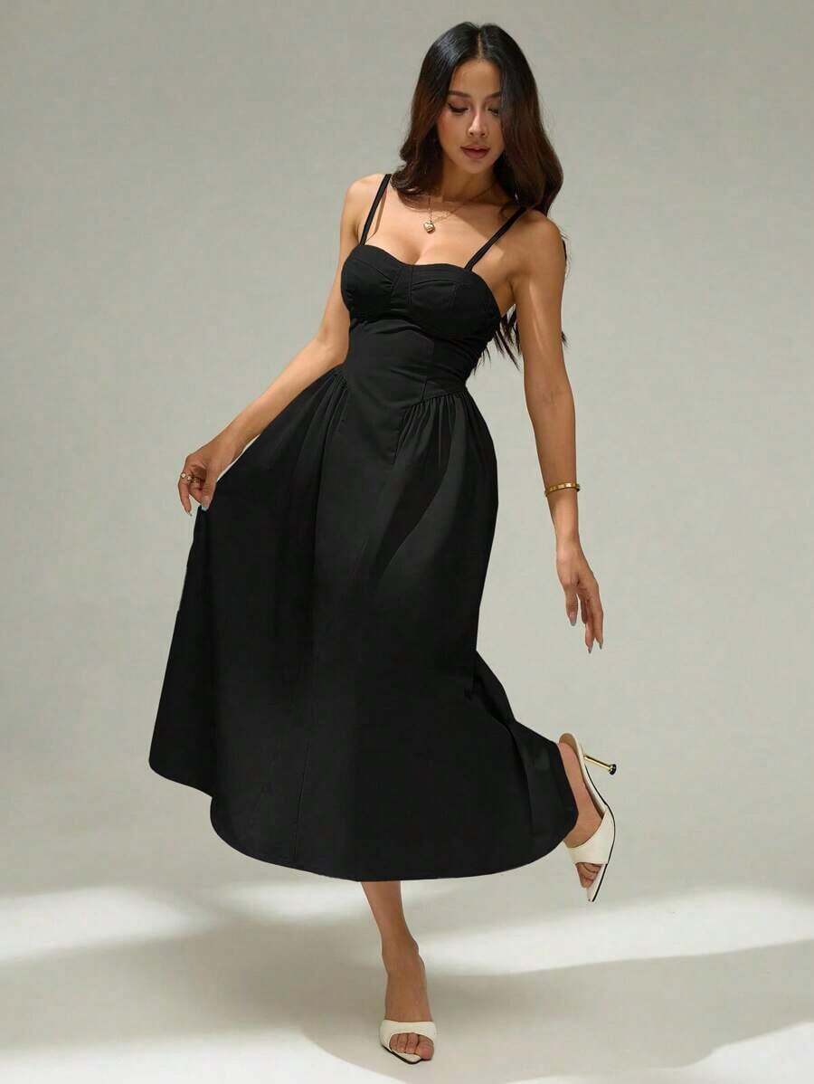 Vestido de verano elegante y estiloso de unicolor con tirantes de espagueti - Negro - Ver 1