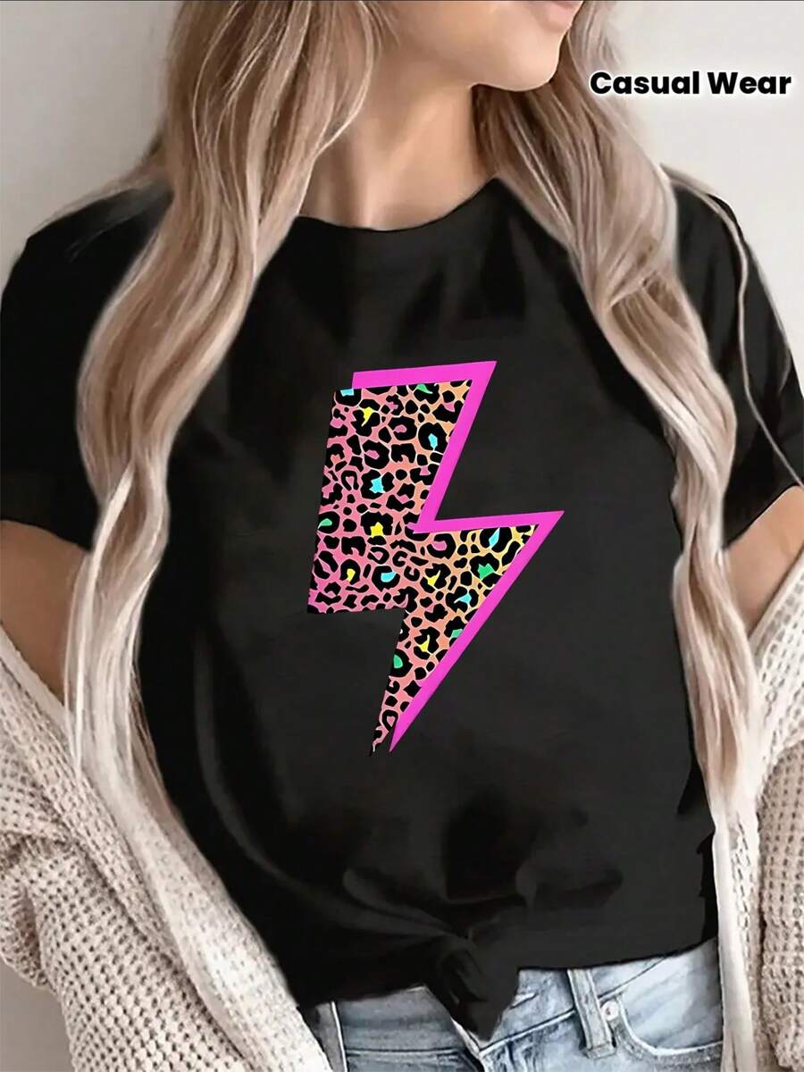 Camiseta de manga corta ligera y duradera con diseño de rayo de leopardo rosa, perfecta para uso casual en casa, en cafeterías o al aire libre, que ofrece un ajuste cómodo para el uso diario. - Negro - Ver 1