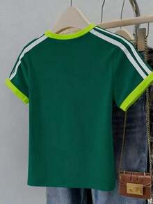 Camiseta casual de mujer con rayas laterales de color contrastante, estilo universitario para uso diario de manga corta, top deportivo de verano minimalista de patchwork retro a rayas - Multicolor - Ver 7
