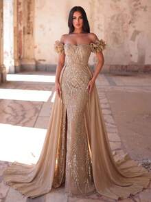 Faeriesty Đầm dạ hội trễ vai đính cườm và sequin tinh xảo dành cho nữ, với các chi tiết đính cườm cầu kỳ, những mảng sequin lấp lánh, tay áo xếp ly ấn tượng, dáng ôm sát với đường xẻ tà bên hông, hoàn hảo cho các buổi tiệc, dạ hội, tiệc chiêu đãi, lễ kỷ niệm và các sự kiện xã hội trang trọng như đám cưới. - Màu Khaki - Xem 2