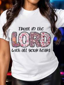 Women's Loose-Fitting Christian Religious-Themed T-Shirt - Floral Lettering That Says "Trust In The Lord With All Your Heart" - Lightweight Light Beige Religious Top, Colorful Floral Design, Soft Round Neck And Short Sleeves, Suitable For Church And Casual Daily Wear, Machine Washable Inspirational Bible Verse T-Shirt, Blouses For Ladies. - 白色 - 查看 1