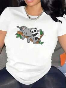 Modern MinimalistCamiseta informal de verano con estampado animal para mujer, camiseta con gráfico de koala y panda abrazándose en una rama, camiseta de manga corta con cuello redondocasual everyday - Blanco - Ver 1