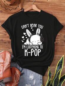 The Y-K-Pop Rabbit Listens To Music But Can't Hear It. I'M WEARING A K-Pop Rabbit Print T-Shirt, A Casual Short Sleeve Crew Neck T-Shirt Suitable For Summer And Spring, Designed For Women - 黑色 - 查看 1