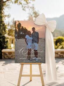 1 pieza Póster de graduación personalizado, Cartel de bienvenida a la graduación con flores silvestres, Cartel de bienvenida a la fiesta de graduación con foto, Póster de graduación floral, Texto de nombre personalizado exclusivo, Fondo de fiesta de graduación, Plantilla de póster de bienvenida a la fiesta de graduación, Póster de bienvenida a la graduación, Póster de lienzo sin marco personalizado con nombre, Clase de 2026 Graduación - Multicolor - Ver 4