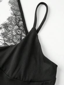 Women's Tight Thong Bodysuit Elegant Lace Patchwork Sleeveless Spaghetti Strap Backless Romper - Negro - Ver 9