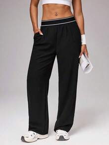 Pantalones Deportivos Negros para Mujer ZZLEasithlete, Diseño de Pierna Ancha con Cierre y Bolsillos para Entrenamientos Cómodos - Negro - Ver 3