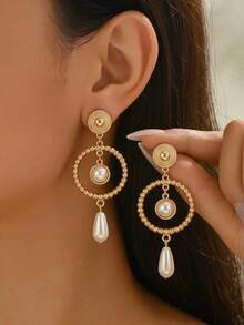 1 Pair Women's Fashion Dangle Earrings, Spring/Summer, Elegant Luxury Style, Vintage French Hollow Round Hoop Earrings With Water Drop Faux Pearl Pendant, Long Dangle Earrings, Suitable For Daily Wear, Party, Gathering, Middle East Wedding Season, Banquet, Date, Mature Elegant, Niche High-End, Versatile Accessory, Fashion Gift For Friends And Girlfriend On Holidays - Golden - View 2
