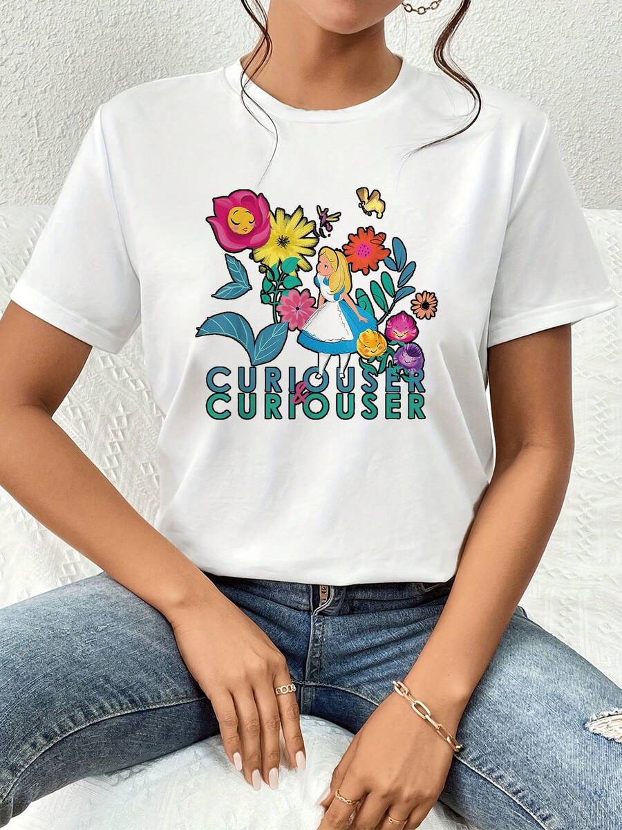 Flores coloridas rodeando a una chica curiosa que explora un mundo mágico lleno de fantasía y maravillas transmitiendo energía positiva y espíritu aventurero camiseta de mujer cómoda y suave para uso diario - Blanco - Ver 1