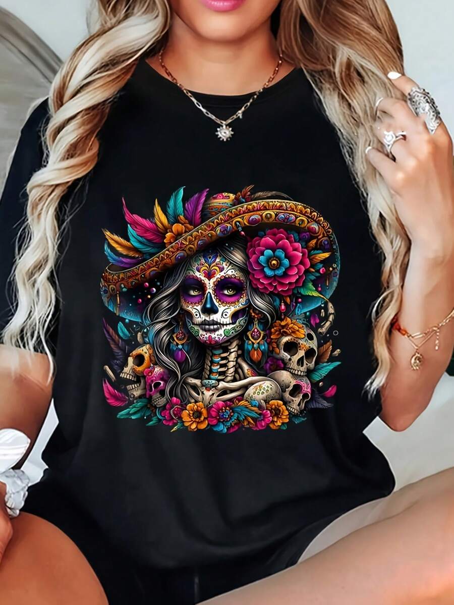 Women's T-Shirt, Short-Sleeved T-Shirt. Day Of The Dead In Mexico Is An Important Cultural Festival, And This Design Is Full Of Day Of The Dead Cultural Features. Women's T-Shirts. - 黑色 - 查看 1