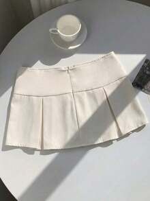 Falda plisada con detalle de cintura ancha y pliegues para el verano - Beis - Ver 2