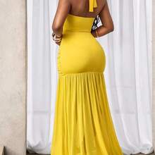 BamGlam Women's Solid Color Pleated Dress With Halter Neck , Beach Vacation Outfits For Women , Vacation Outfits Women  , Holiday Outfits For Women  , Vacation  , Holiday  , Summer Holiday Outfits , Holiday Outfits  , Vacation Outfits For Women Beach Vacation Outfits For Women , Summer , Summer Clothes  , Summer Outfits For Women , Summer Outfits ,  Summer Outfit For Women - Celeste - Ver 3