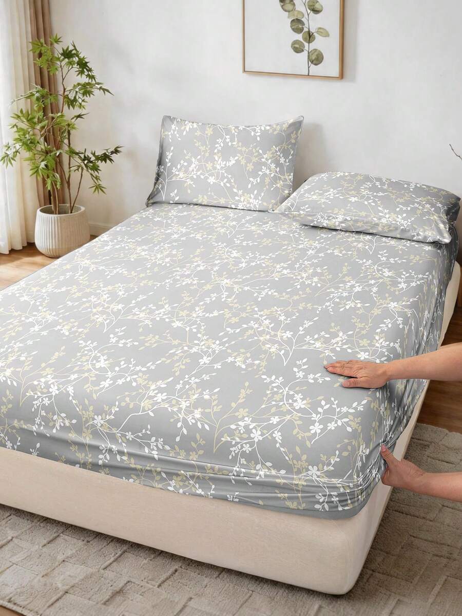 1pc Floral Print Ultra-Soft Fitted Bedsheet - Mattress Protector Only, Machine Washable, Suitable For Farmhouse, Fresh, And Ins Styles, Elevate Bedroom Fashion Ambiance, Multiple Sizes (King/Queen/Full/Twin) Fit For Home/Dorm/Apartment/Guest Room/Vacation Rental And Gifts