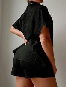 Swim Basics Conjunto casual de camisa tipo kimono y pantalones cortos de unicolor para mujer - Negro - Ver 2