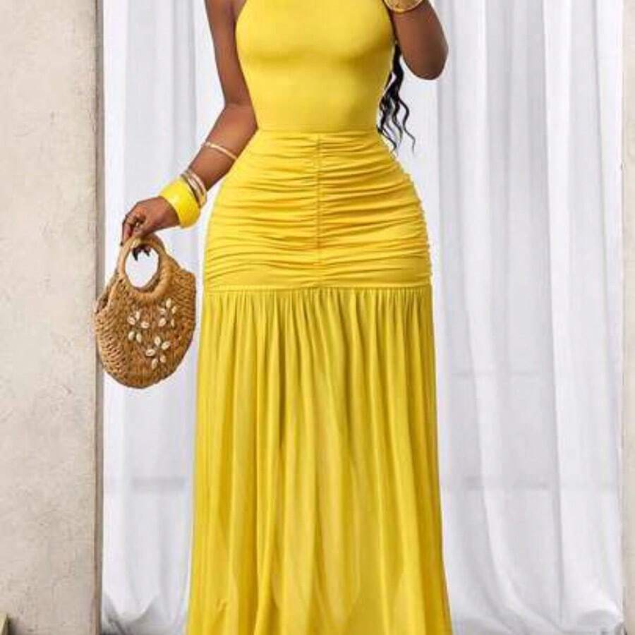BamGlam Women's Solid Color Pleated Dress With Halter Neck , Beach Vacation Outfits For Women , Vacation Outfits Women , Holiday Outfits For Women , Vacation , Holiday , Summer Holiday Outfits , Holiday Outfits , Vacation Outfits For Women Beach Vacation Outfits For Women , Summer , Summer Clothes , Summer Outfits For Women , Summer Outfits , Summer Outfit For Women - Amarillo - Ver 1