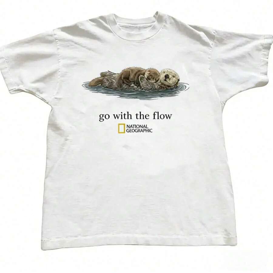 Camiseta Unisex "Go With The Flow" de National Geographic, Regalo Adecuado Para Todas Las Temporadas, Hecha de Algodón Puro, Transpirable y Cómoda.Un excelente regalo de cumpleaños y para las fiestas para amigos.Camisetas para Hombre, Camisetas para Mujer. GSJG - Blanco - Ver 1
