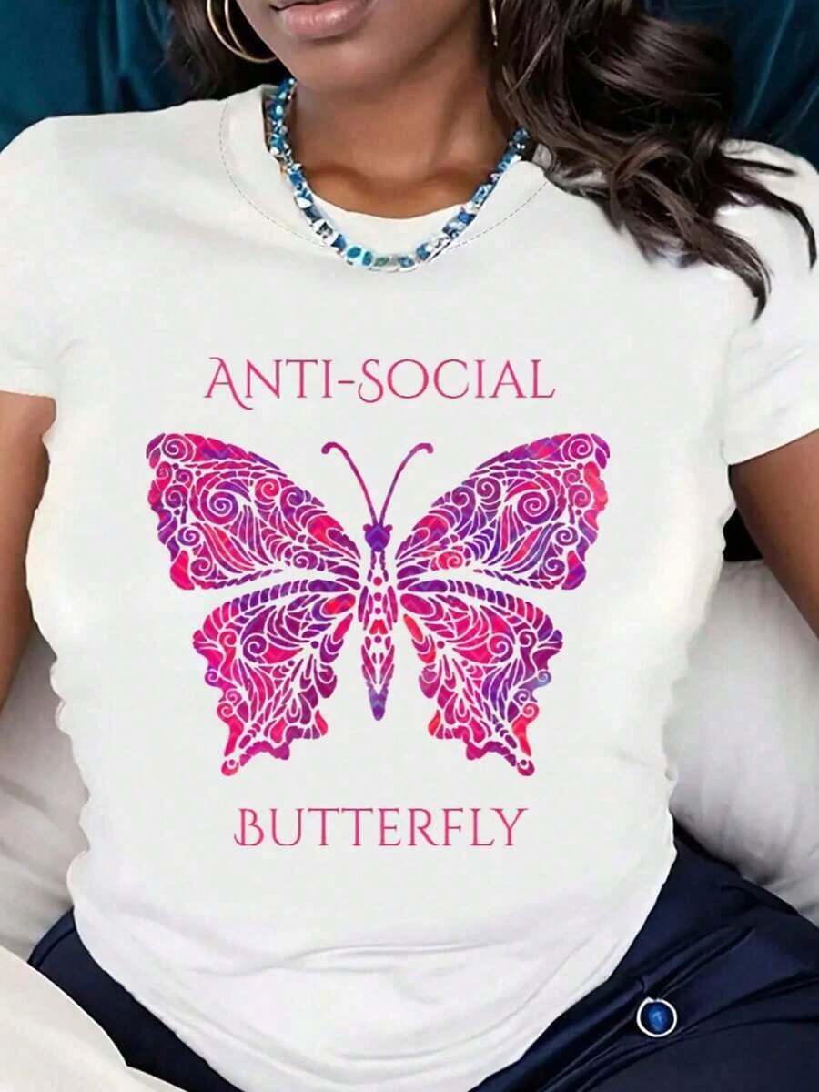 Suave, transpirable y ligero para comodidad durante todo el día. Camiseta de manga corta para mujer con estampado gráfico de mariposa "Anti Social", estilo casual y moderno. Tela cómoda, perfecta para el uso diario. Ideal como regalo. Tela cómoda, adecuada para regalar. 220g. Cuello redondo clásico con un corte relajado que favorece todas las formas del cuerpo y es fácil de combinar con jeans, shorts y leggings. - Blanco - Ver 1