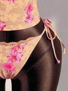 Conjunto de bikini de dos piezas con estampado floral tropical, parte superior tipo bandeau con tirantes atados y detalles de encaje para mujer, ideal para vacaciones de verano y playa - Albaricoque - Ver 3