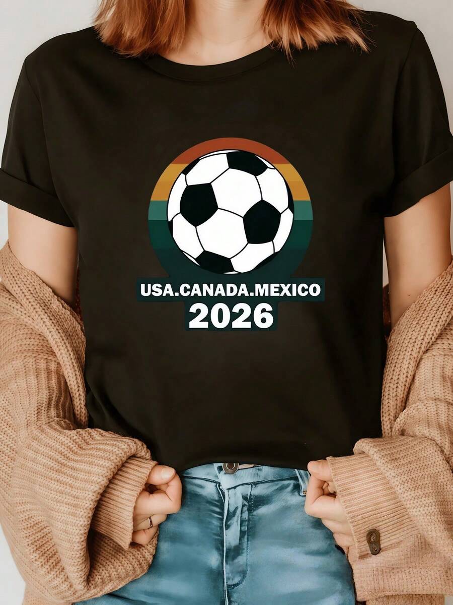 Soccer Ball Symbolizing The Sporting Union Between The United States, Canada, And Mexico In A Global Encounter Full Of Passion, Energy, And Friendship. Comfortable Casual Women's T-Shirt For Everyday Wear. - 黑色 - 查看 1