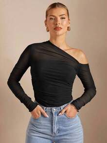 Camiseta Ajustada De Malla Transparente Con Cuello Asimétrico Y Fruncido Para Mujer - Negro - Ver 1