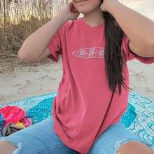 Letter Print T-Shirts For Women, Oversized Graphic Tees For Women And Teens, Y2k Short Sleeve Floral Print Graphic Tees, Aesthetic Summer T-Shirts, Cute And Preppy Women's Clothing For Vacation, Days Off, Everyday Casual Fashion And Versatility. - 夏日上衣 玫瑰紅 - 查看 4
