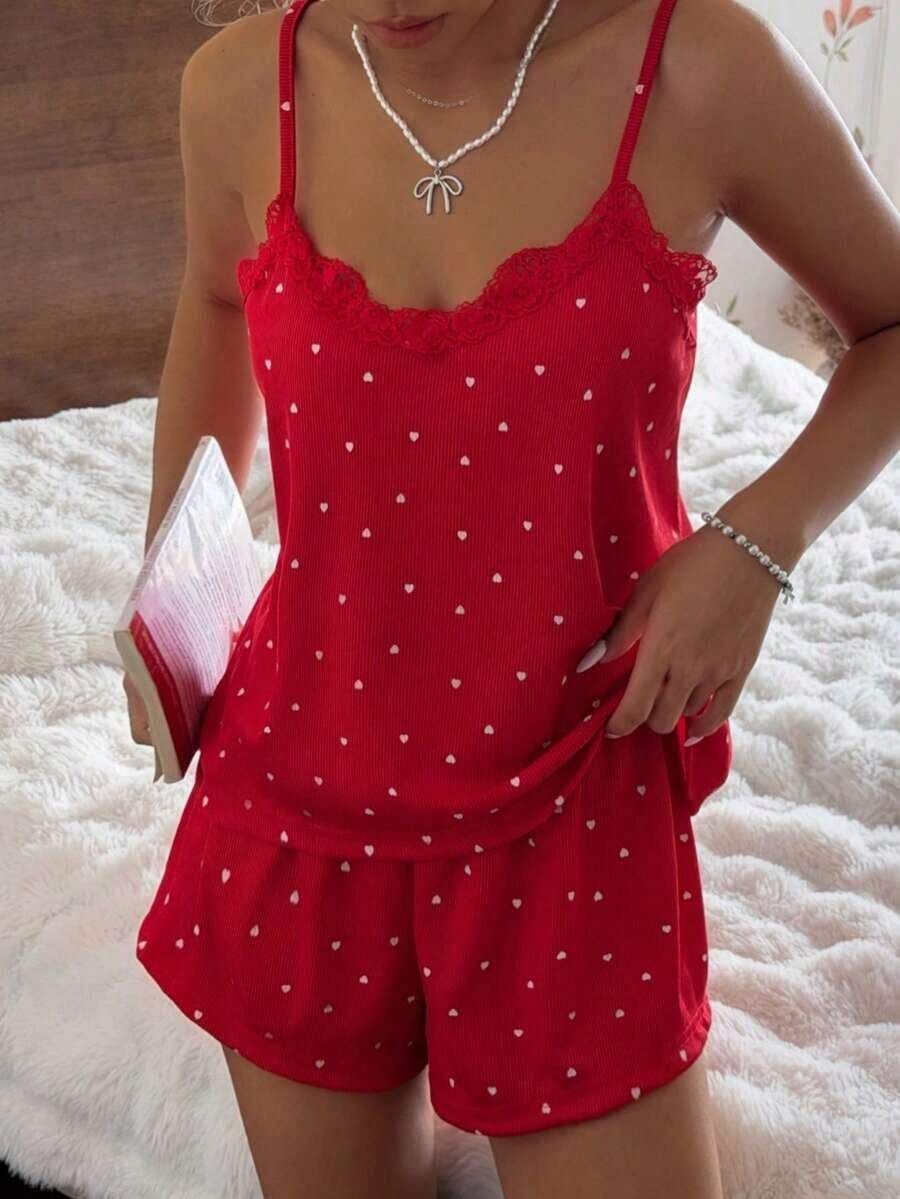 Conjunto de pijama para mujer, de tela de canalé tejida, con estampado de corazones en patchwork con adorno de encaje, fresco, pastoril, romántico, dulce, lindo y sexy camiseta y shorts, adecuado para uso exterior - Rojo - Ver 1