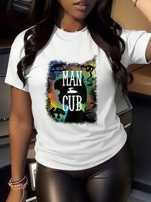 Silhouette Of A Young Woman Surrounded By Shadows Of Wild Animals And Rainbow Colors Symbolizing The Connection Between Humanity And Nature, Celebrating Inner Strength. Women's T-Shirt - 白色 - 查看 2