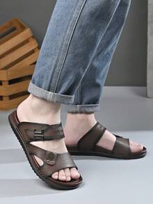 Sandal Selop Kasual Pria, Sepatu Pantai Luar Ruangan Musim Panas Anti Selip dan Bernapas - Coklat - View 3