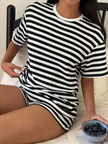 2026   Set de 2 piezas de outfit casual de camiseta de manga corta a rayas negras y blancas con pantalones cortos - Multicolor 2 - Ver 11