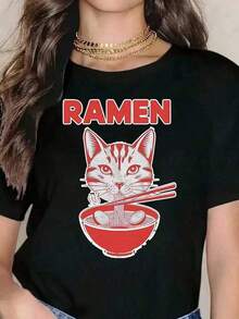 ComfortableCamiseta de mujer unisex con estampado de gato y ramen, diseño con texto, para uso casual y temas de amantes de la comida, conjuntos para parejas y familias, tela de algodón puro - Negro - Ver 7