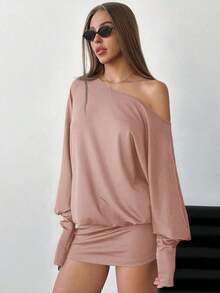 Vestido corto y ajustado de manga larga, asimétrico y sexy para mujer, para festivales de música y estilo streetwear moderno - Marrón Mocha - Ver 1