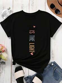 1 "Jesus Is The Light" White Casual Short-Sleeved T-Shirt With Religious Text Graphic Design And Heart, 180g, 100% Cotton. - 黑色 - 查看 2