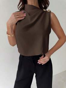 Camisa de oficina blanca sin mangas con cuello plisado asimétrico y botones metálicos, elegante y versátil para el uso diario, primavera/verano - Café integral - Ver 4