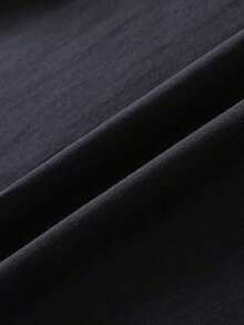 100% algodón puro, transpirable y agradable para la piel. Diseño clásico de cuello redondo, corte ajustado y adecuado para todo tipo de cuerpos. Estampado de moda con estilo minimalista y de alta calidad. Diseño unisex perfecto para conjuntos de pareja, ideal para el transporte diario, citas, ocio y ropa urbana - versátil y atemporal. - Negro - Ver 4