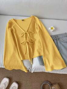 Blusa casual de mujer de manga acampanada con lazo, unicolor, top color burdeos, top rojo vino, top rojo oscuro, ropa estilo cottagecore, blusas rojas para mujer, casual - Amarillo - Ver 1
