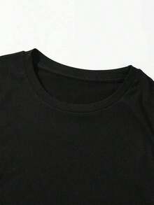 Women's Summer T-Shirt With Petal Print AI - Casual Round Neck Top, Medium Stretch Fabric, Regular Fit, Suitable For Christmas And Everyday Wear, Machine Washable Base Layer T-Shirt, Versatile Basic Style - Black - View 2