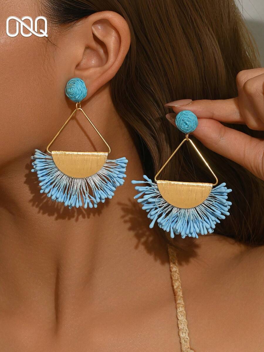 OOQ 1 Pair Handmade Geometric Fan-Shaped Raffia Earrings, Chic Sexy Beach Holiday Travel Accessories For Women, Suitable For Dating, Festivals, Gifts (Handwoven Raffia Texture And Shape Randomly Assorted) - Blue - View 1