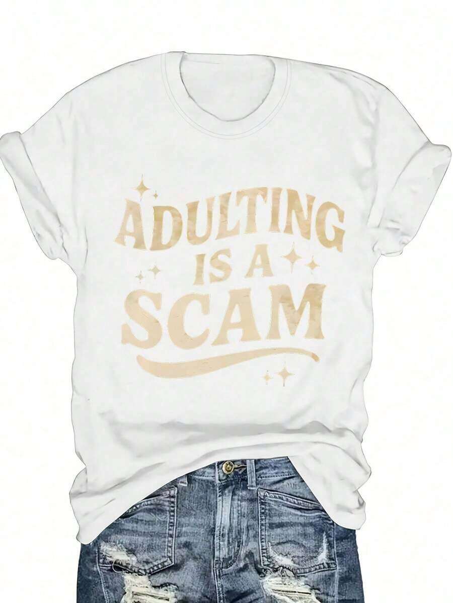 Funny T-Shirt For Women "Adult Is A Scam" - Retro Blouse With Humorous Slogan, Short Sleeve And Round Neck, Suitable For Her, Casual Top For Daily Wear And Humorous Clothing, Washable And Comfortable For Everyday Outfits. - 白色 - 查看 1