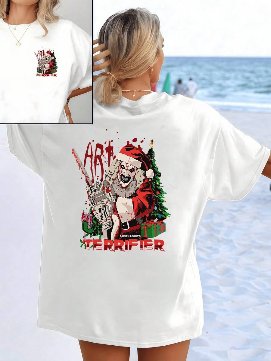 Santa With A Mysterious Smile Holds A Chainsaw Next To A Festive Tree And Gifts, Showing A Contrast Between Humor And Christmas Energy. Women's T-Shirt With Double-Sided Print, Casual, Modern Style. - 白色 - 查看 1