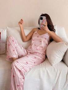 Conjunto de pijama de mujer con pajarita y top de camisola con estampado de rayas de seda sintética y pantalones - Rosa - Ver 1