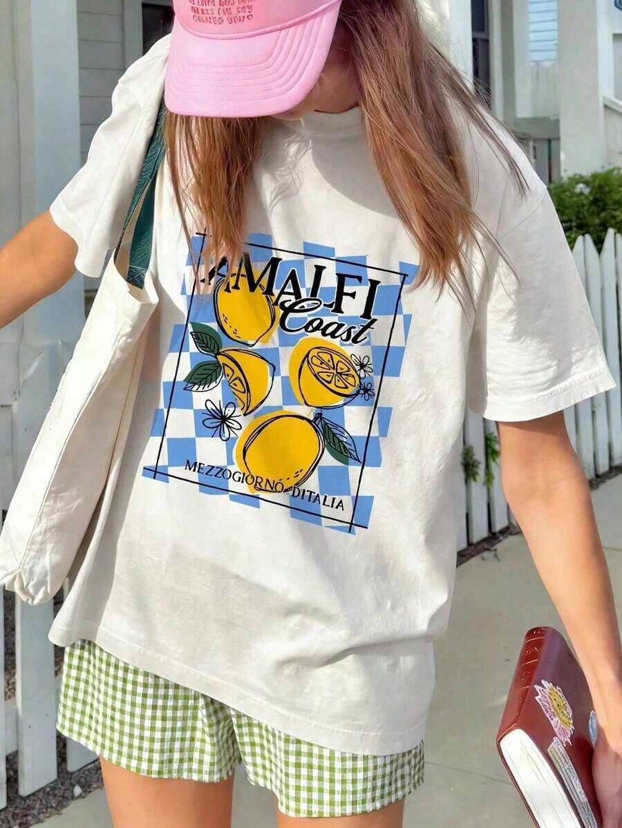 Women's Short-Sleeved T-Shirt With Round Neck And Letter And Fruit Print, New Spring/Summer Collection, Modern And Versatile, Essential For Everyday Wear And Holidays, White, Summer Sets For Women, Tops, Graphic T-Shirts, White Tops, Summer T-Shirt. - 白色 - 查看 1