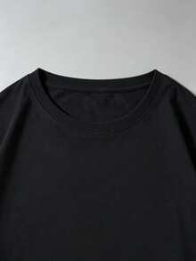 Women's T-Shirt: This Black, Short-Sleeved, Urban-Style T-Shirt For Women Features Cute Mexican Taco Designs And The Fun Slogan "Let's Taco Bout It." It's A Casual And Fashionable Outfit Suitable For Everyday Wear, Parties, Vacations, And Summer Holidays. It's A Classic And Stylish Garment For Women. - 黑色 - 查看 7