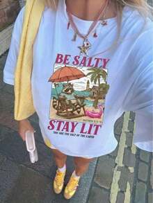 Camiseta gráfica de playa con diseño de mapache para mujer, camiseta divertida con versículo cristiano, top de manga corta holgado de estilo retro costero, camiseta de cuello redondo y hombros caídos de talla grande, ropa de calle cómoda de verano para vacaciones, uso diario, regalo para creyentes cristianos. - Blanco - Ver 2