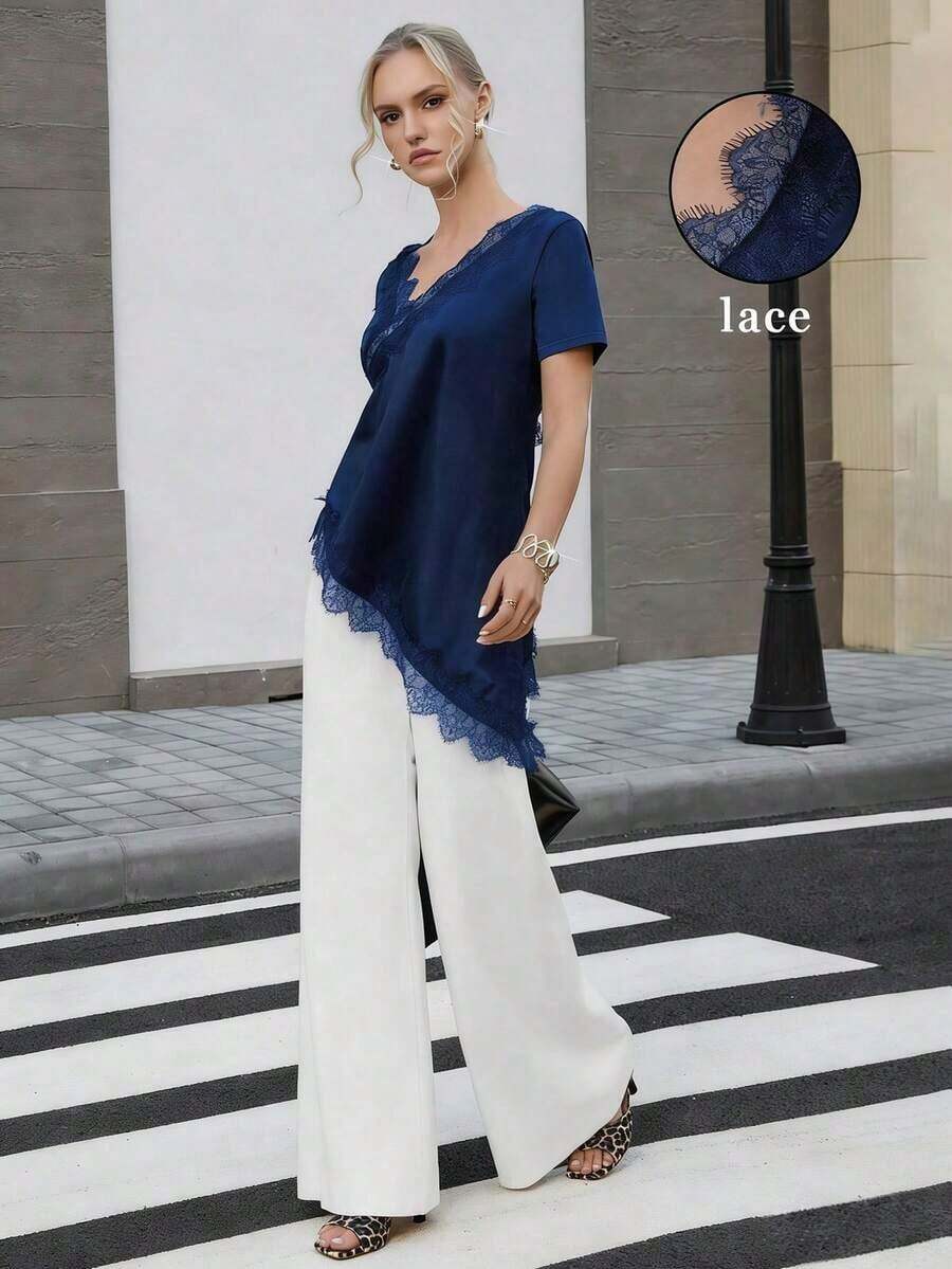 Camiseta de mujer con cuello de volantes y encaje, elegante y de moda, adecuada para el Día de San Valentín, bodas, vacaciones, salidas casuales, fiestas, con bajo asimétrico y tela elástica - Azul marino - Ver 1