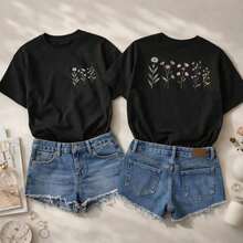 Camiseta de algodón de manga corta para mujer, talla grande, con estampado floral pequeño y conjunto de shorts de mezclilla; 1 pieza. Camiseta Blanca para Mujer con Estampado Floral Pequeño y Conjunto de Shorts de Mezclilla para Uso Diario, Regalos de Cumpleaños, Regalos de Halloween, o como Camiseta Conmemorativa para Amigos o Seres Queridos, También Adecuada como Sudadera, Entrega Rápida, 100% Algodón - Negro - Ver 1